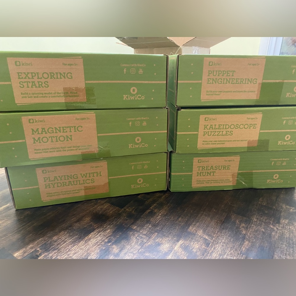 Kiwi Co Crate